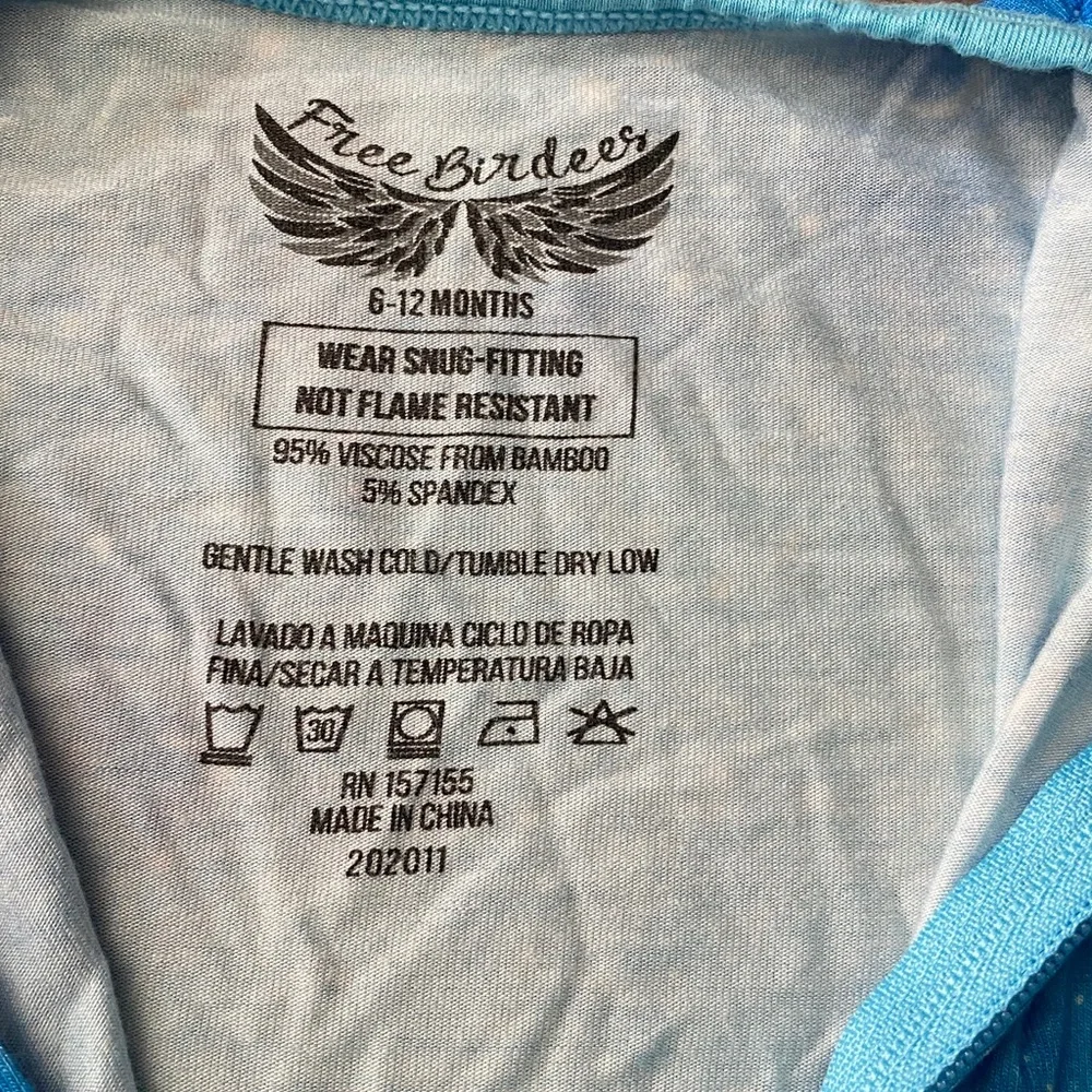 Free Birdees Bamboo zip up footed sleeper